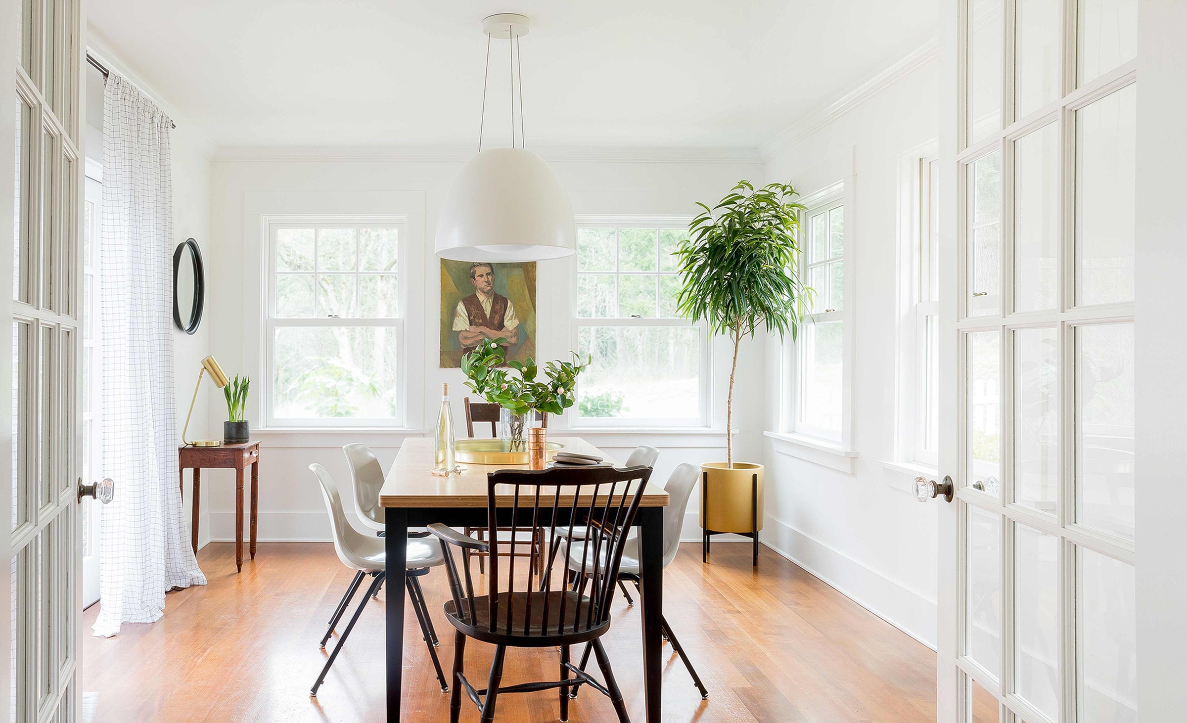 Our Favorite Easy Ways to Style Your Space for Summer