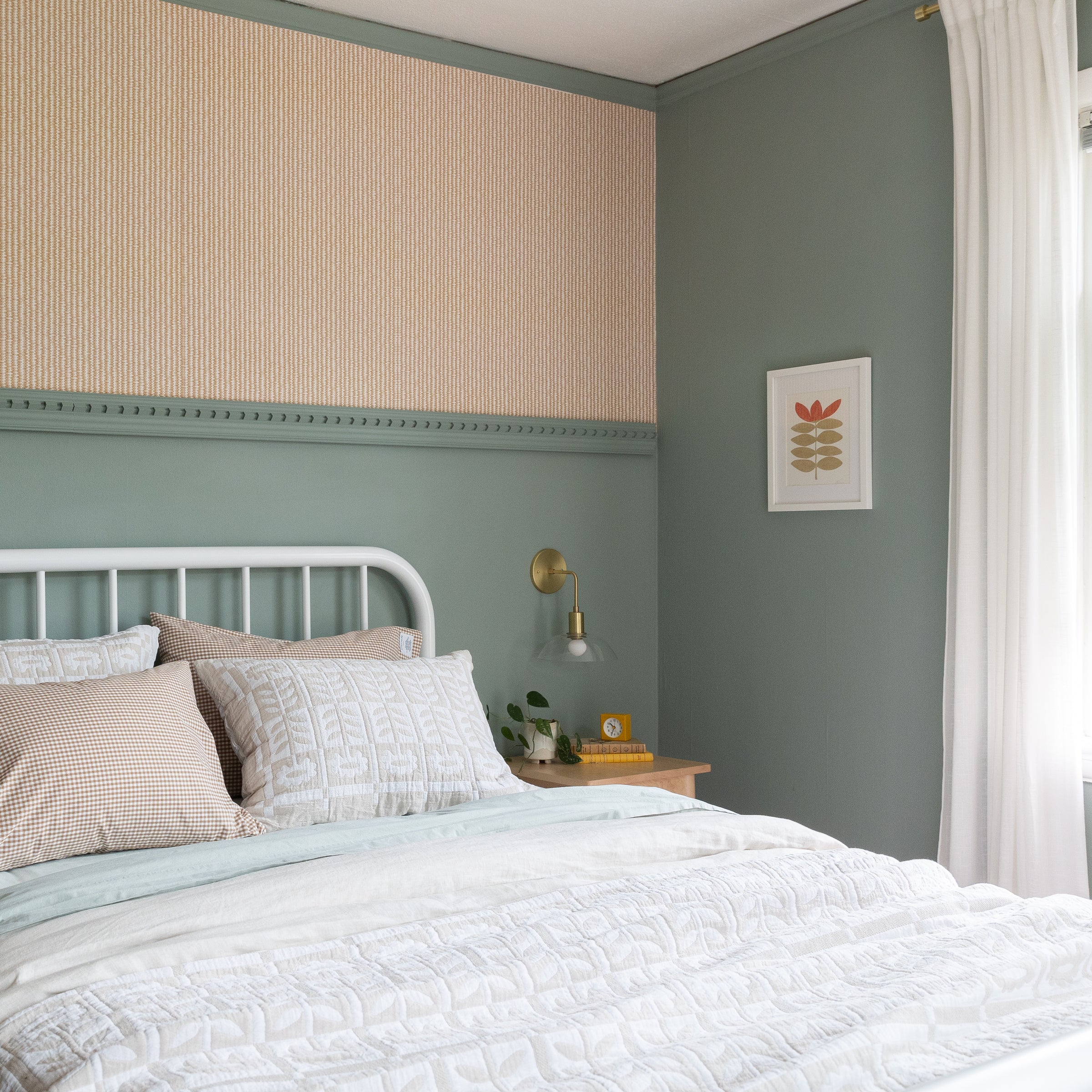 How-To: The Art of Creating a Cozy Bed
