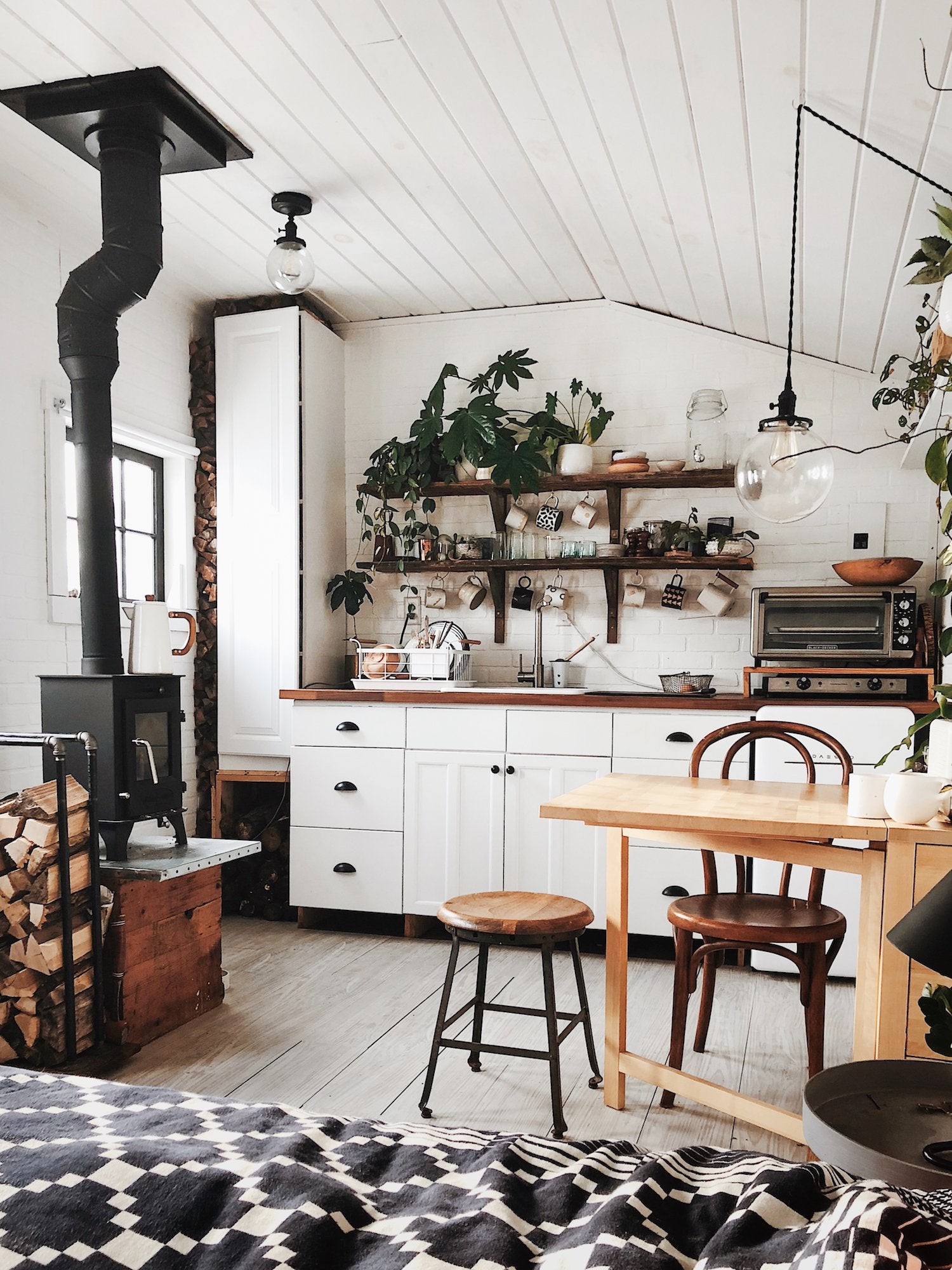 Schoolhouse Living: Sugarhouse Homestead