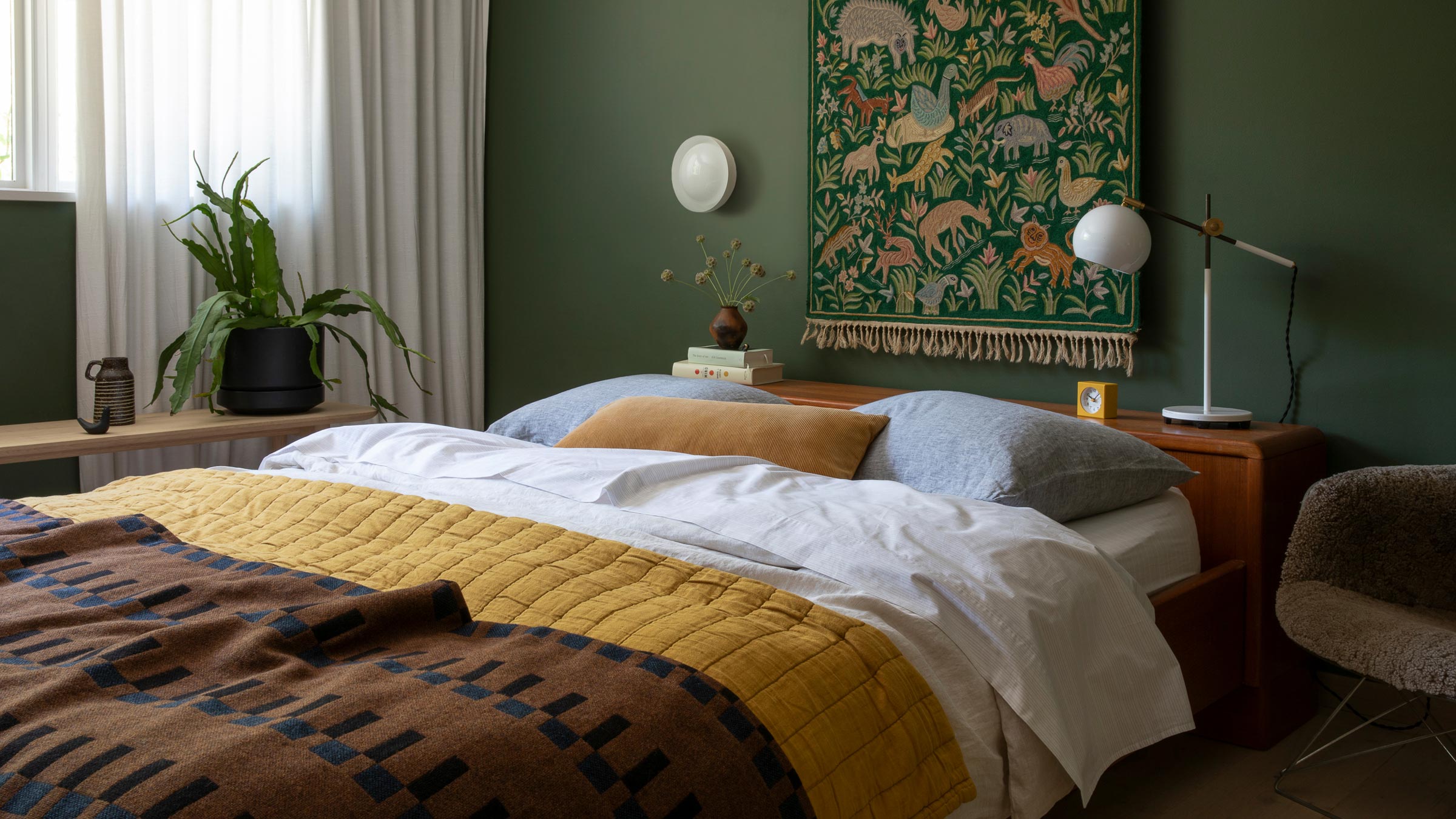 How-To: Proper Wall Sconce Placement