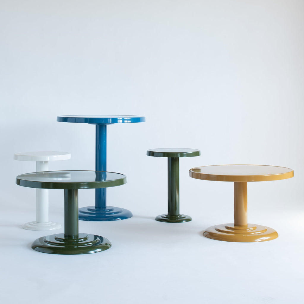 Owen Bistro Table::pool-gloss::hover