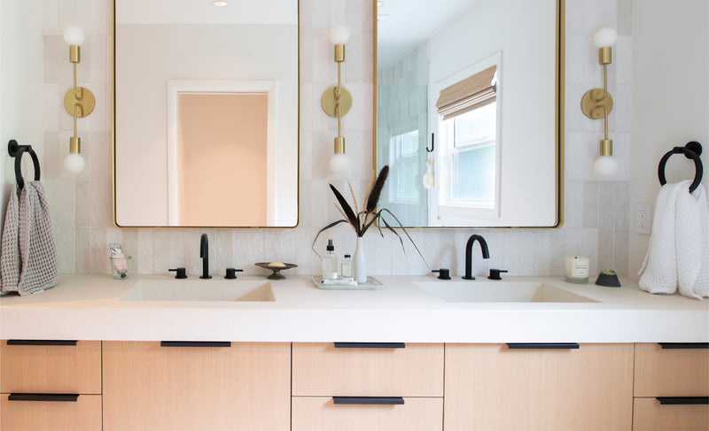 Bathroom sinks with 3 sconces