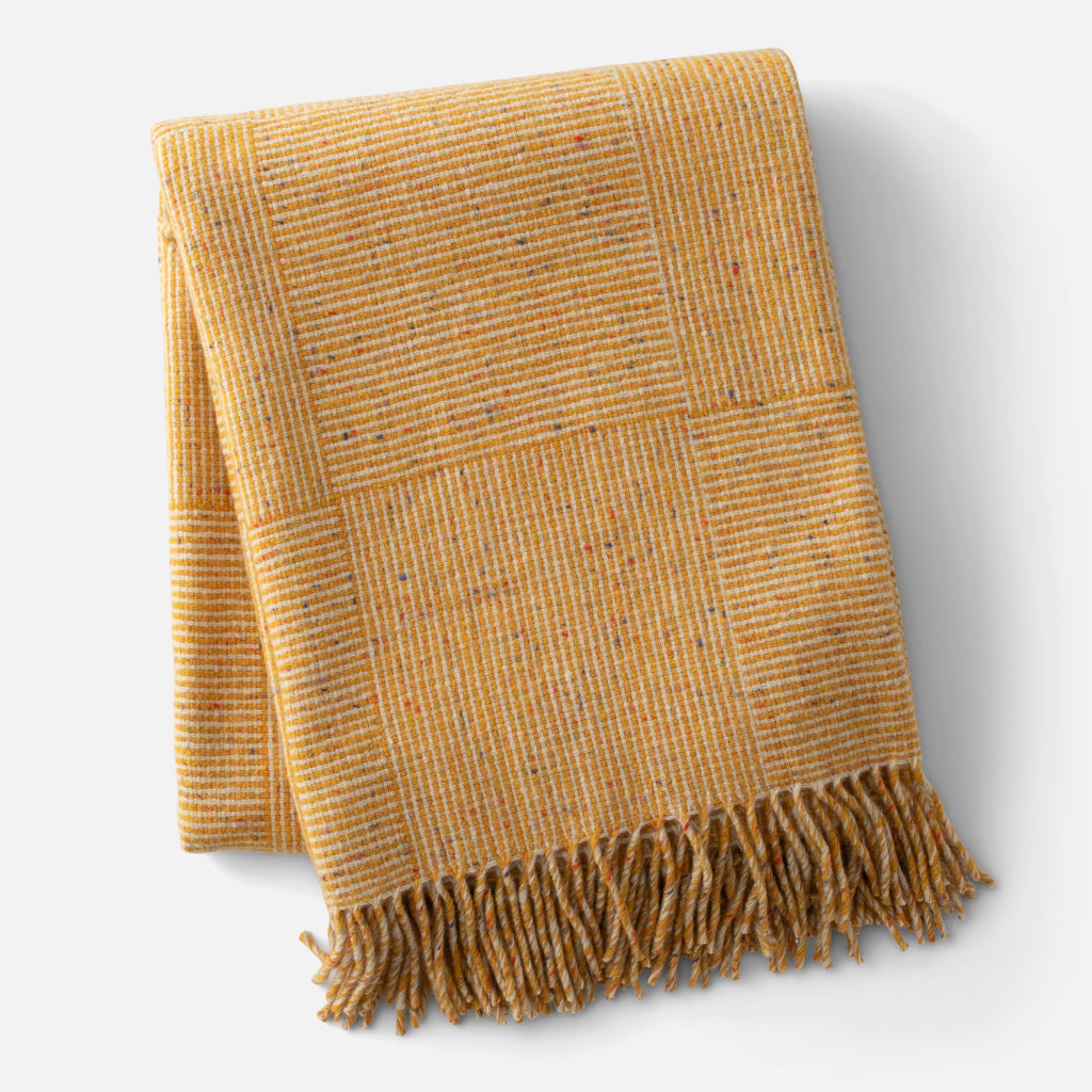 Merino Basket Weave Throw::honey::main