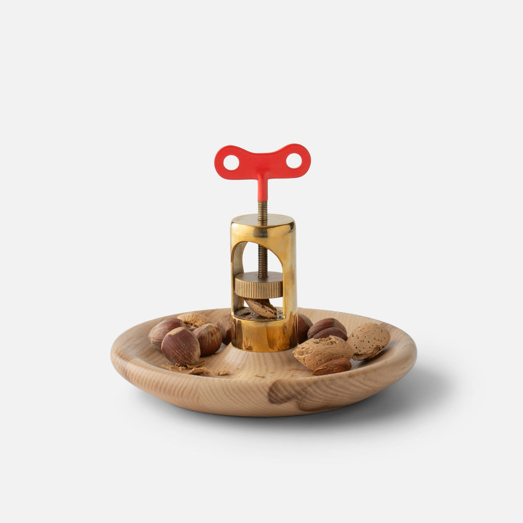 Whirl Nutcracker