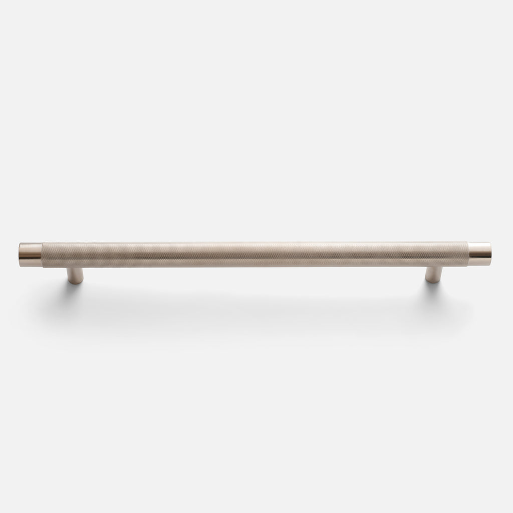 Knurled Appliance Pull