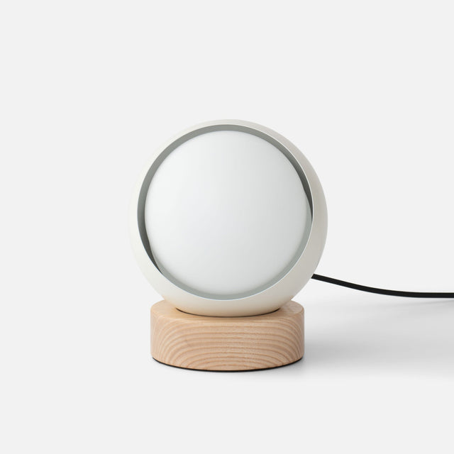 Iris 2.0 Table Lamp