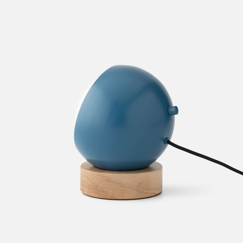 Iris 2.0 Table Lamp