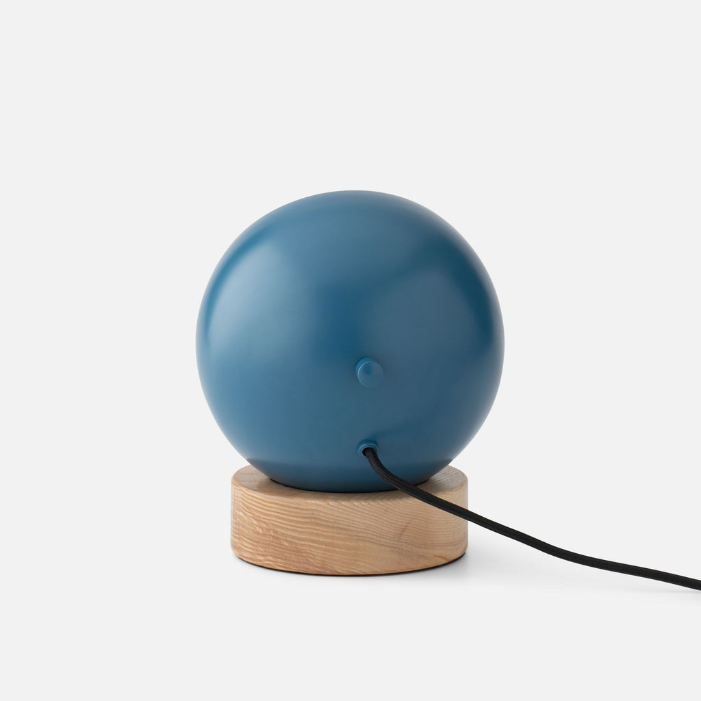 Iris 2.0 Table Lamp