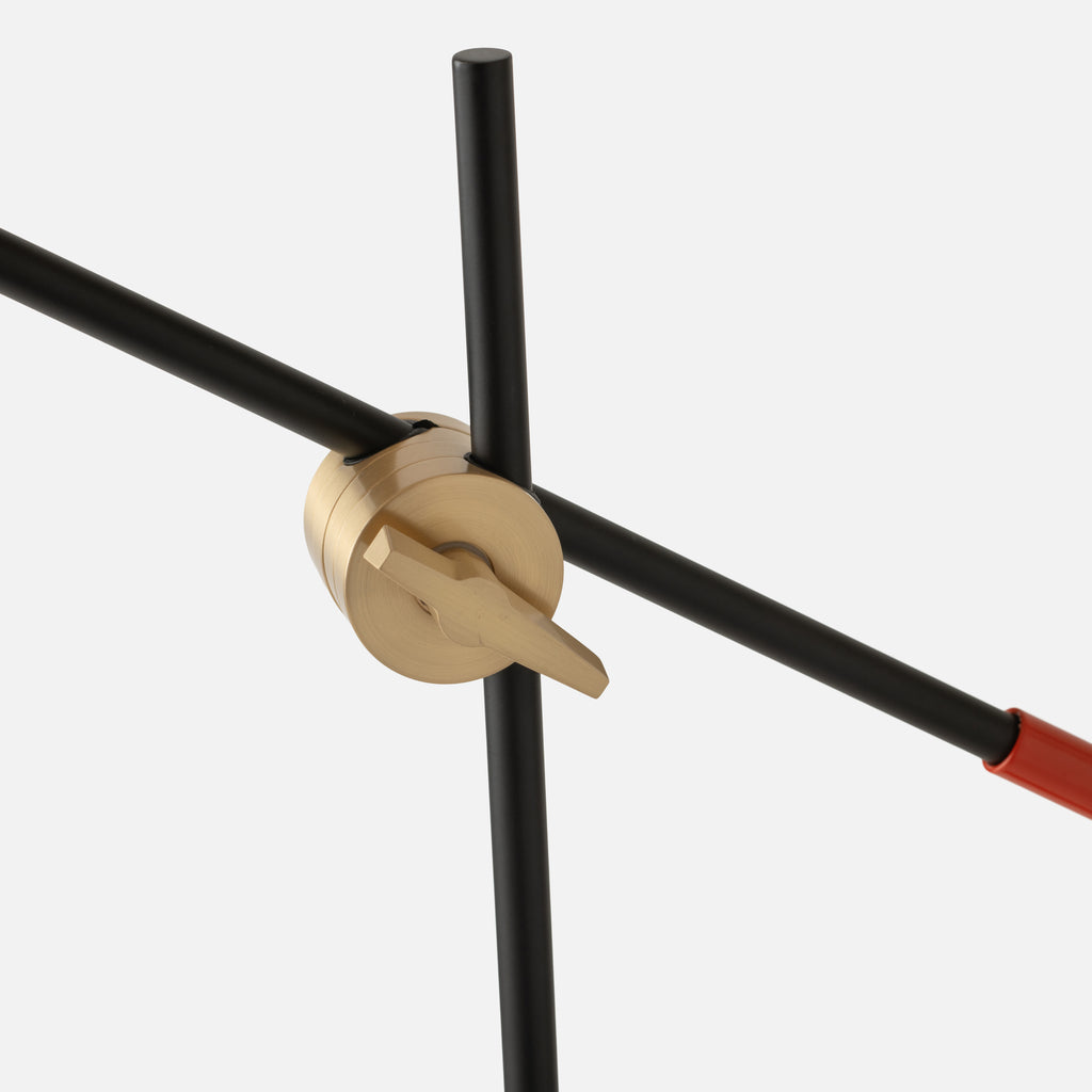 Isaac Desk Lamp