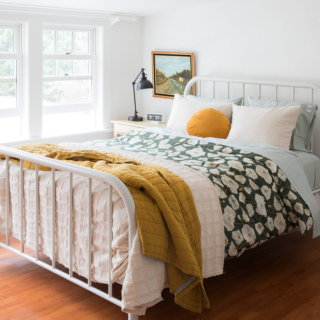 Blooming Field Duvet Cover::Blooming Field - Green::hover