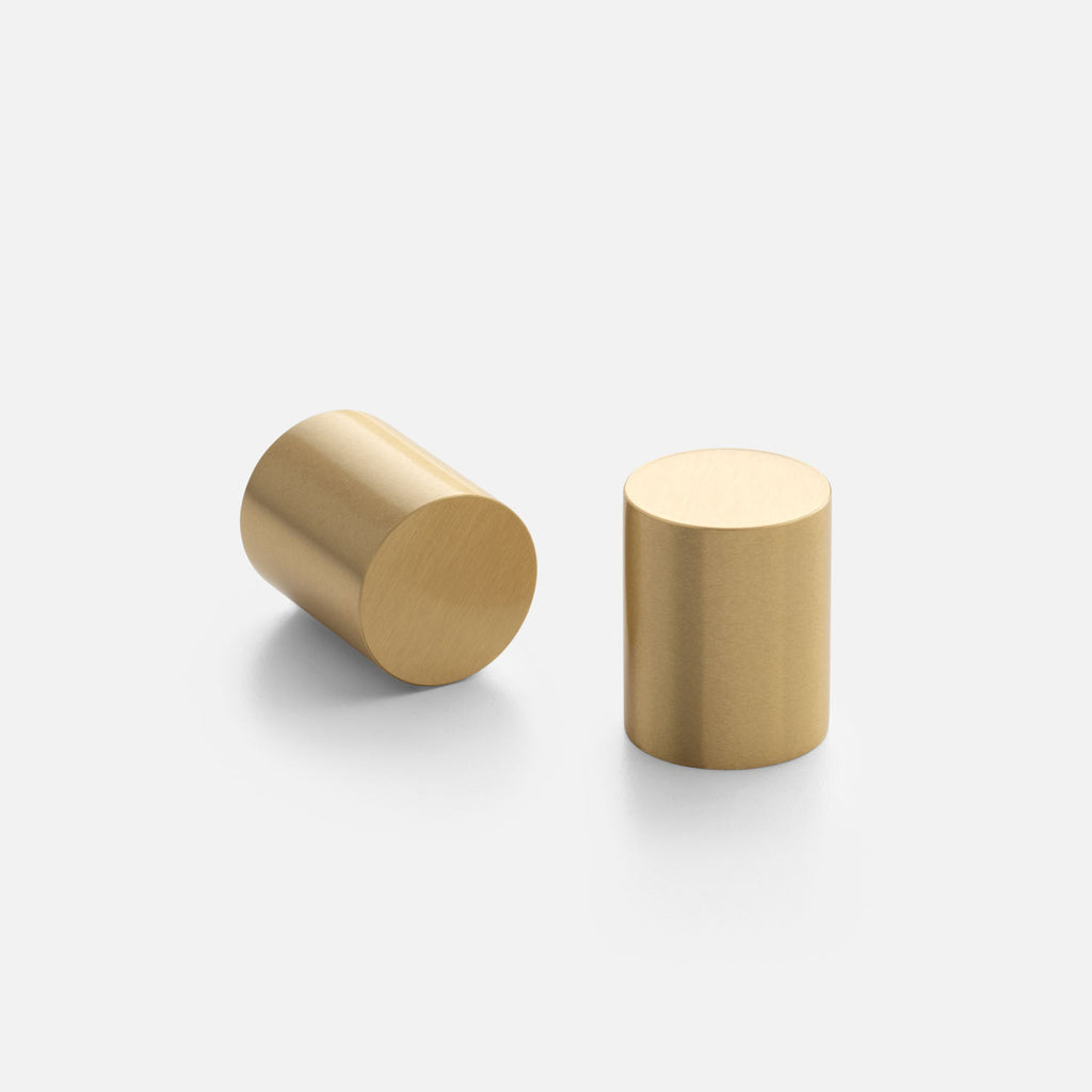 Cove Knob::Natural Brass::Main