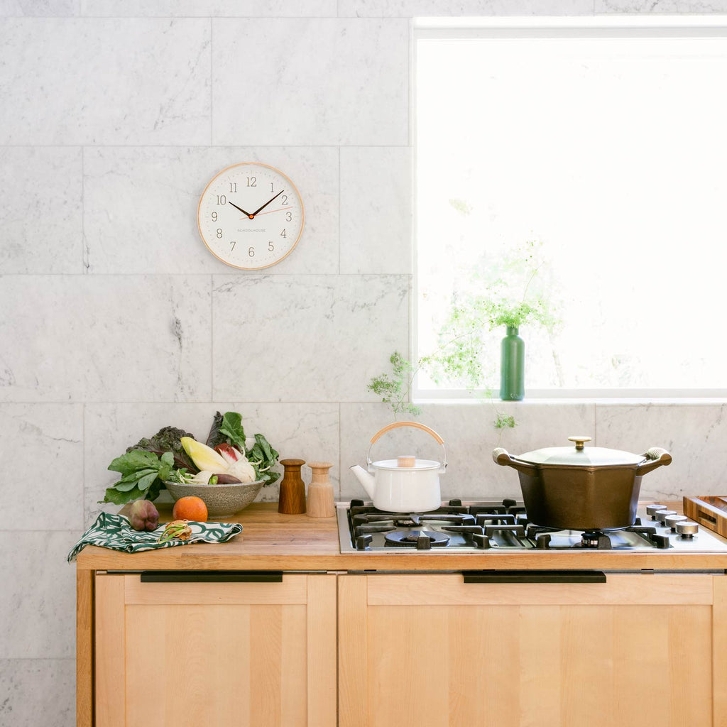 Rudy Plywood Clock:Hover