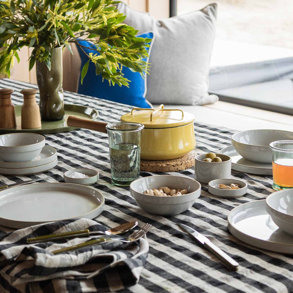 Linen Check Napkin Set::Black + Flax::Hover