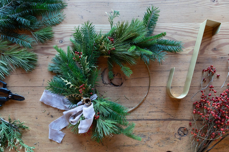 Simple How-To: Make a Winter Wreath