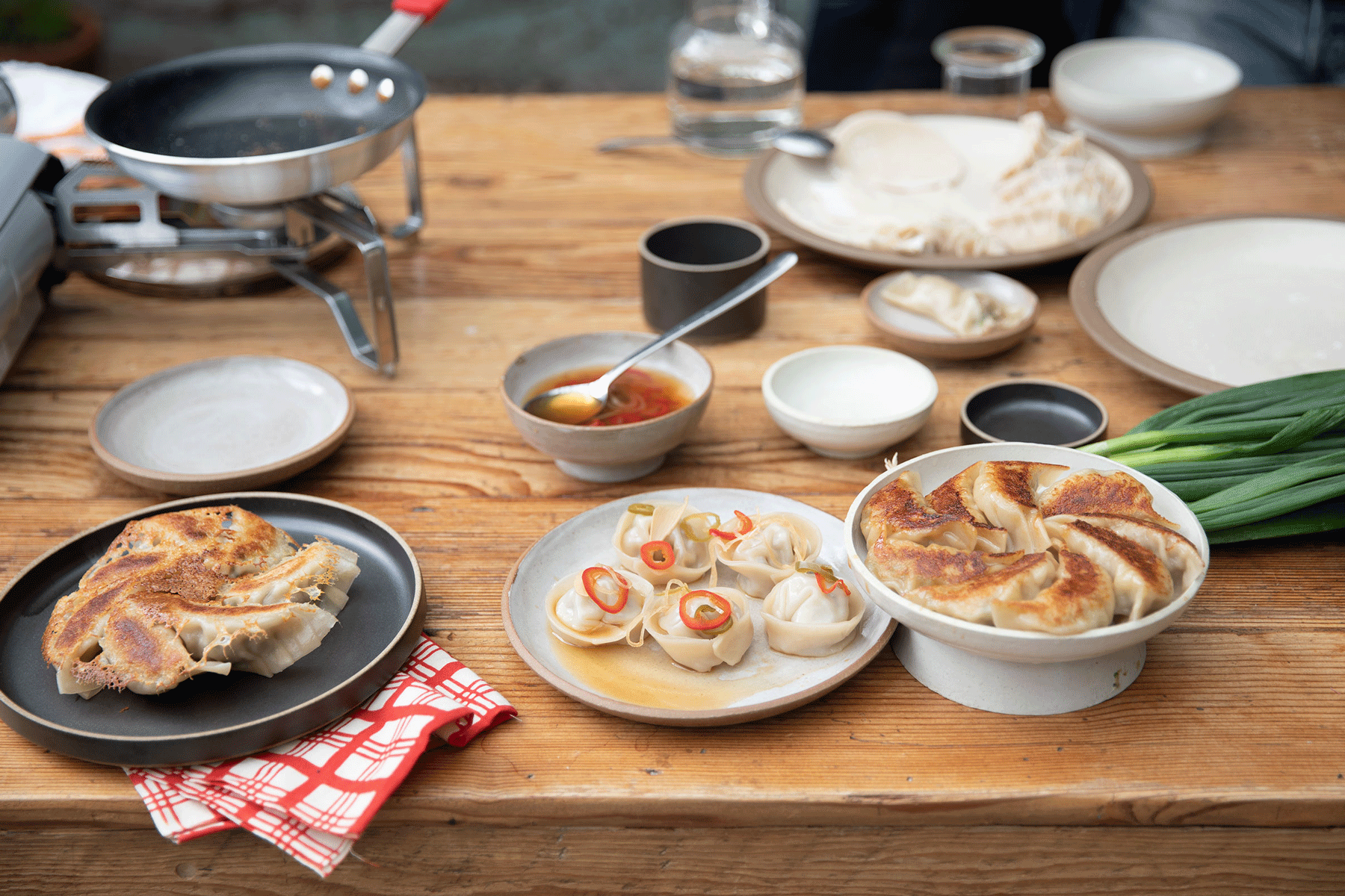 How-To: Pork & Chive Dumplings With Han Oak