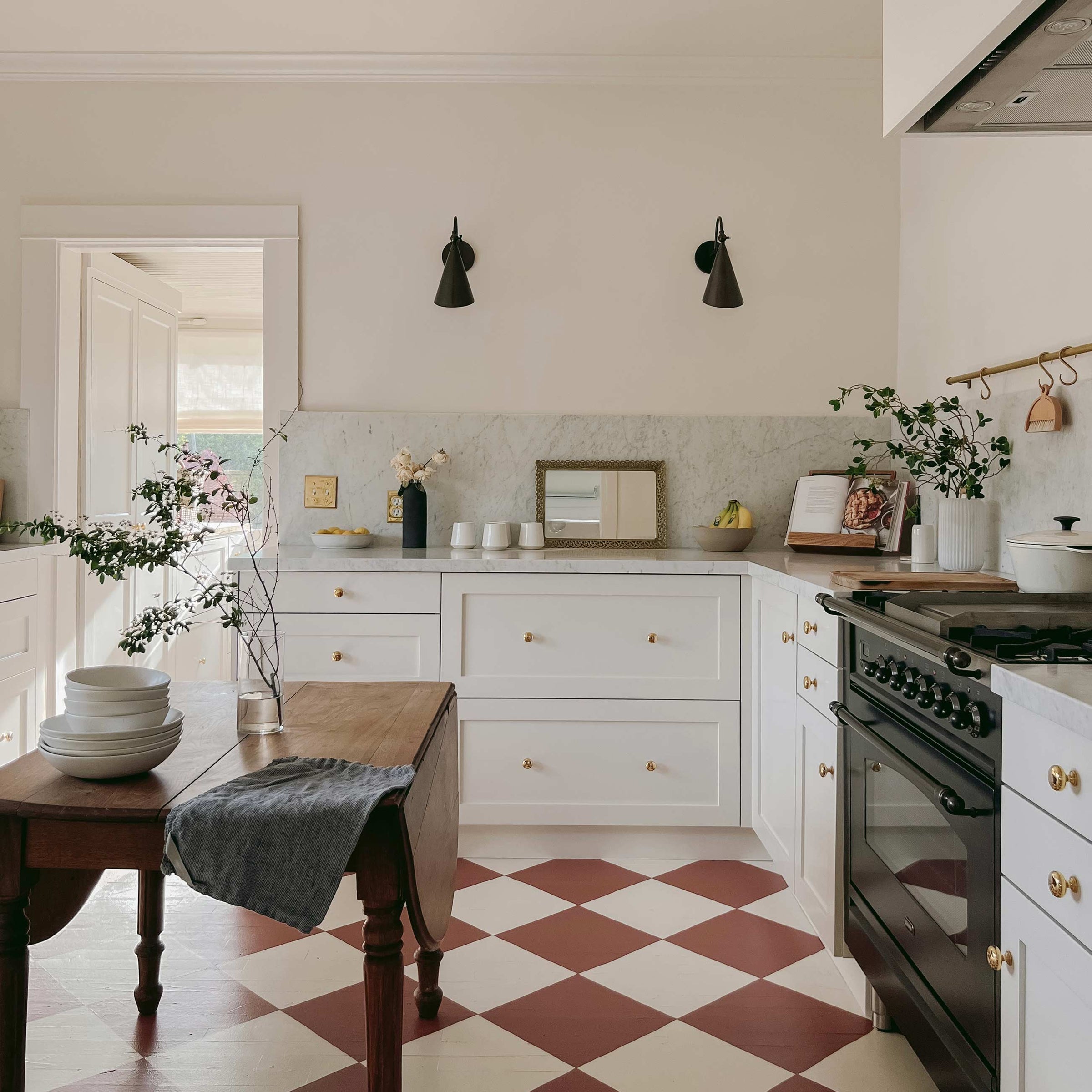 Sara Charlesworth's Charming & Nostalgic Family Home