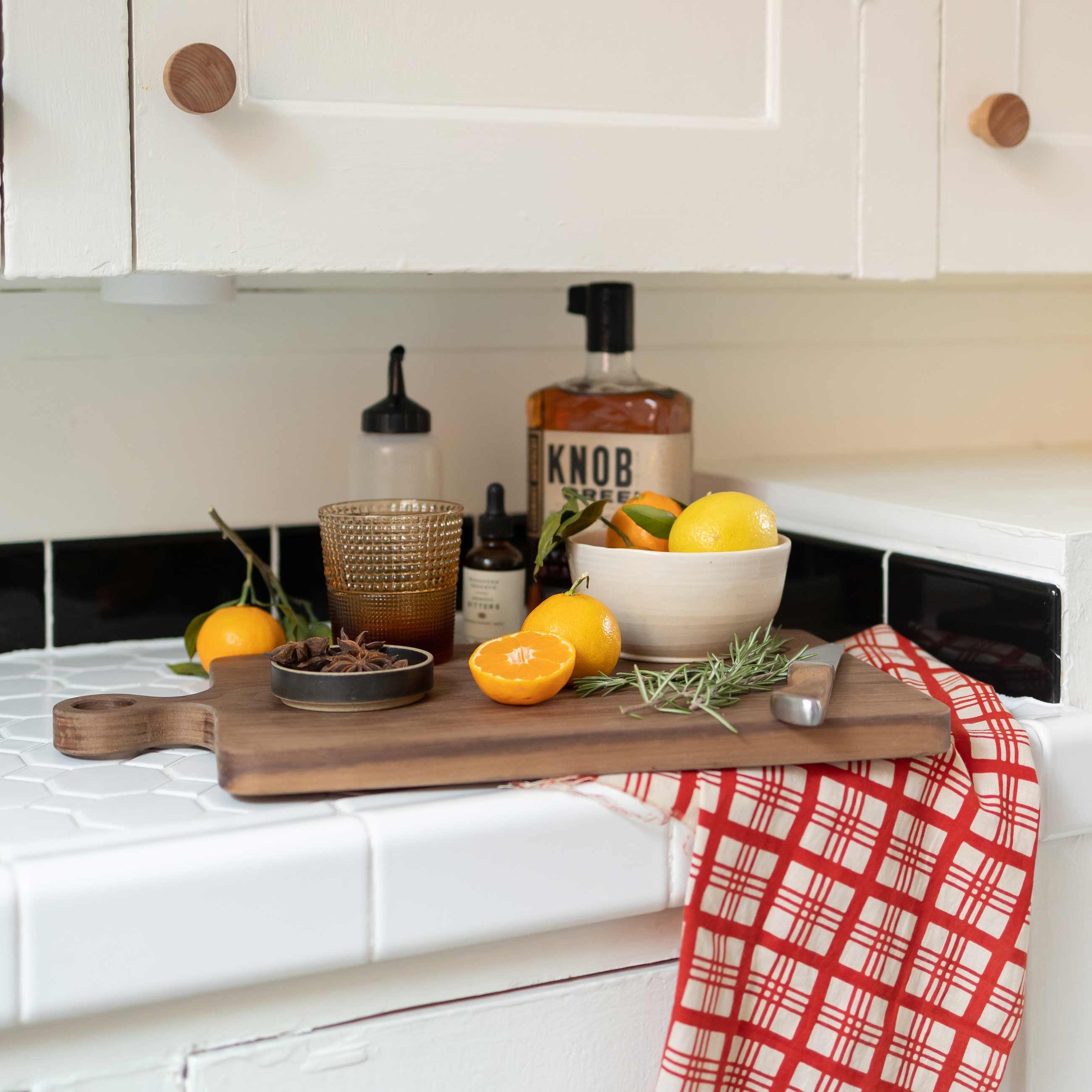 Holiday How-To: Fixing A Cup Of Cheer