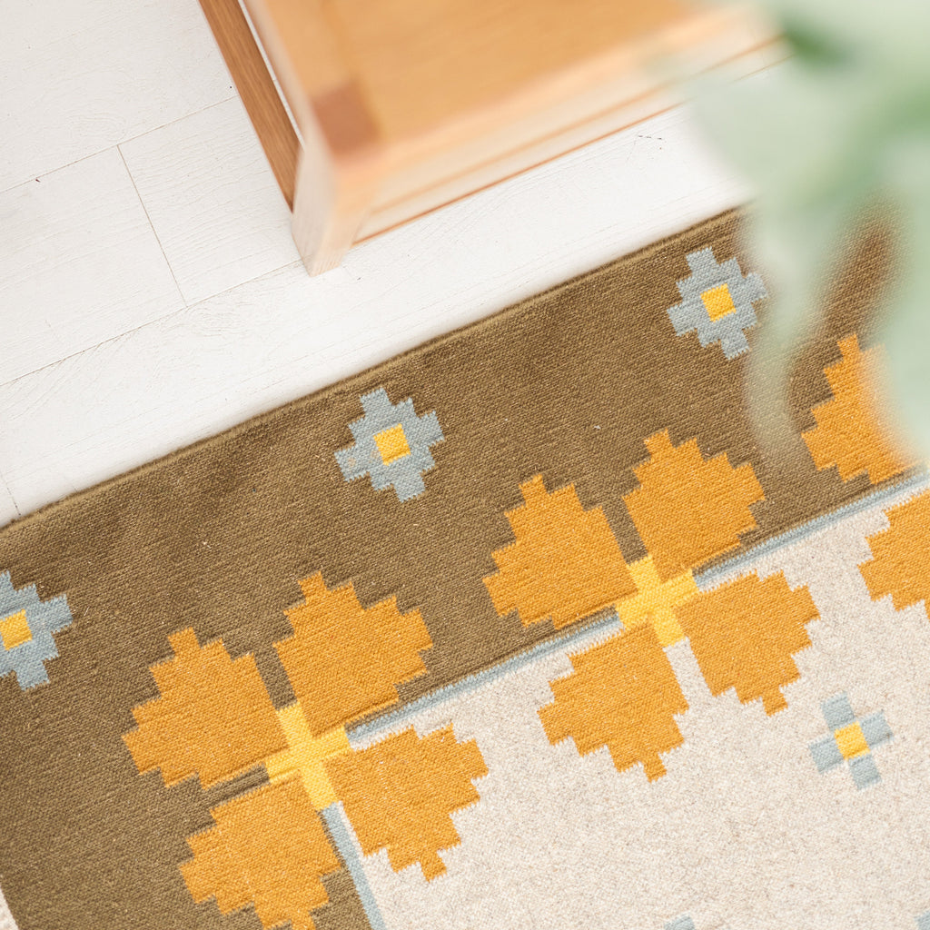 Flora Wool Flatweave Rug