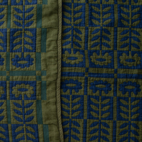 Stillwater Floral Quilt