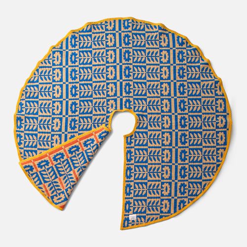 Stillwater Floral Tree Skirt