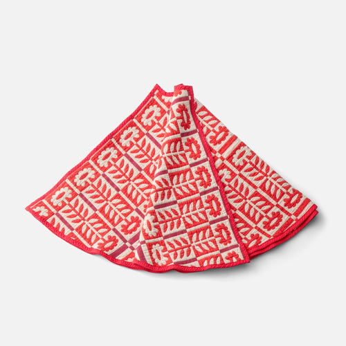 Stillwater Floral Tree Skirt