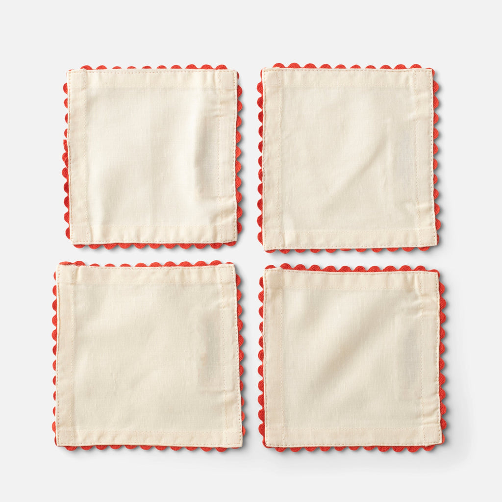 Scallop Trim Cocktail Napkin, Set of 4