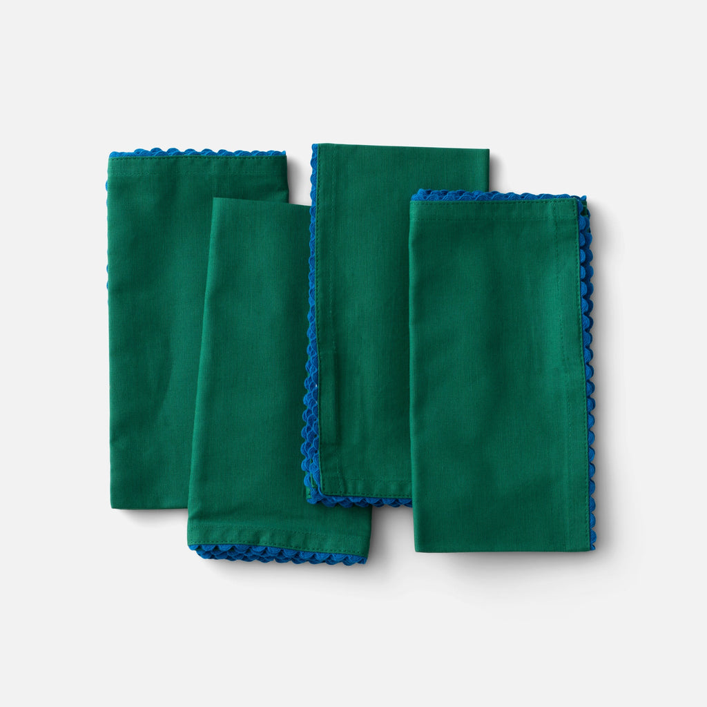 Scallop Trim Napkin Set of 4