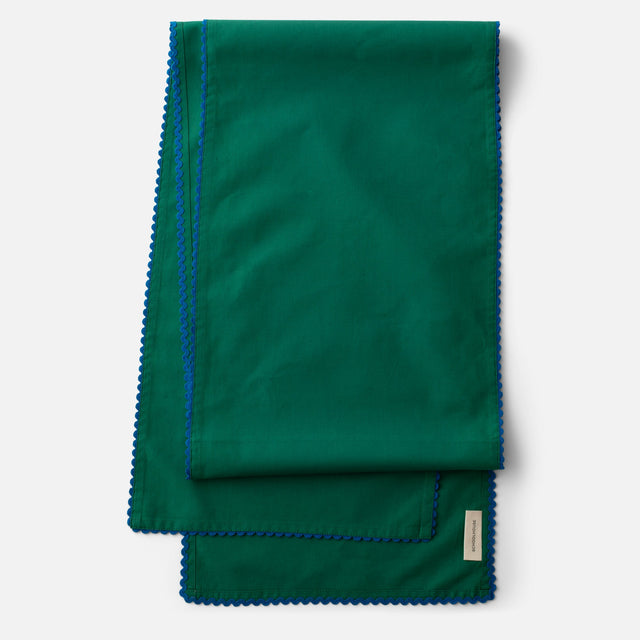 Scallop Trim Runner::Green::Main