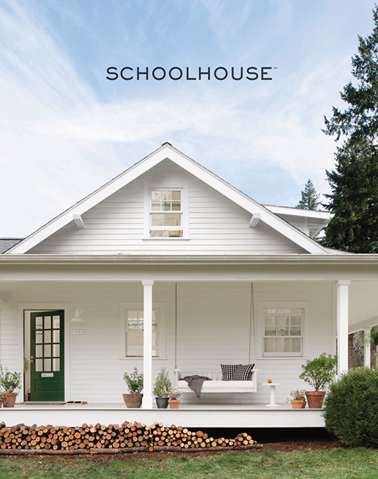 White house under blue sky