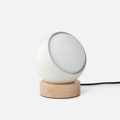 Iris 2.0 Table Lamp