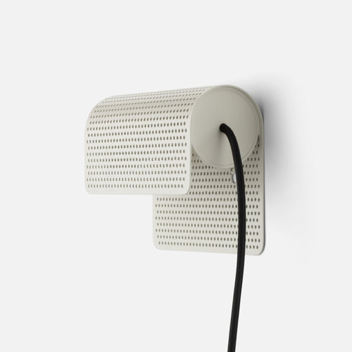 Swell Plug-In Sconce