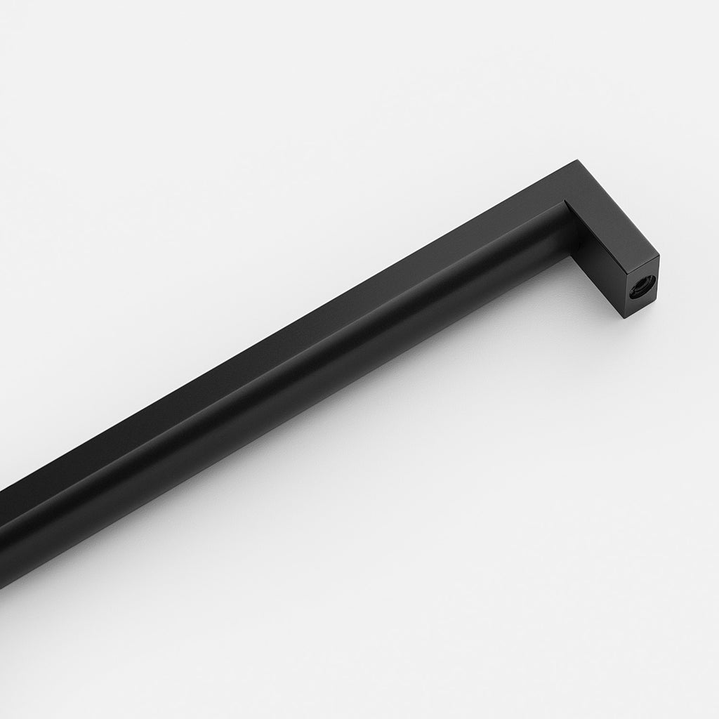 Edgecliff Appliance Pull