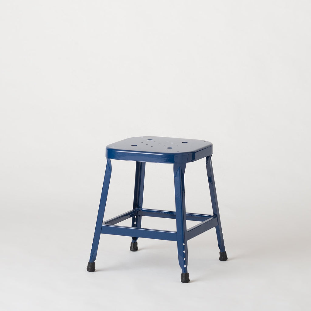 Schoolhouse Utility Stool 18"