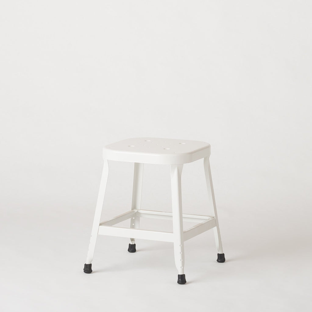 Schoolhouse Utility Stool 18"