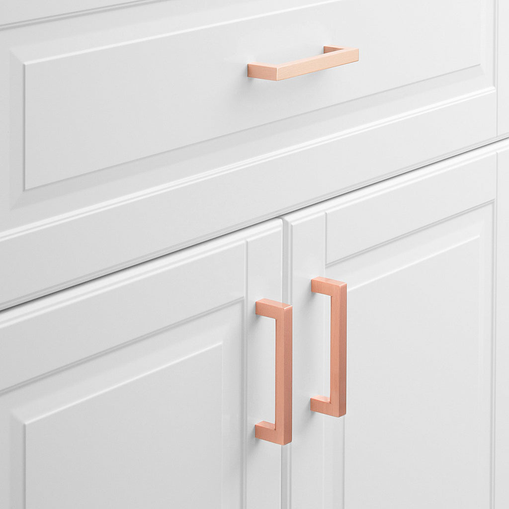 Edgecliff Pull::Satin Copper::Hover