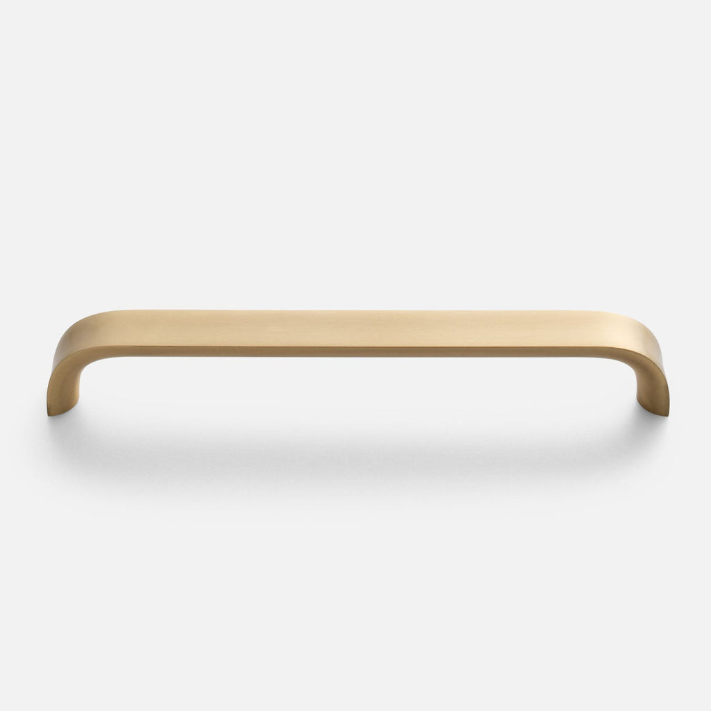 Cascade Appliance Pull::Natural Brass::Main