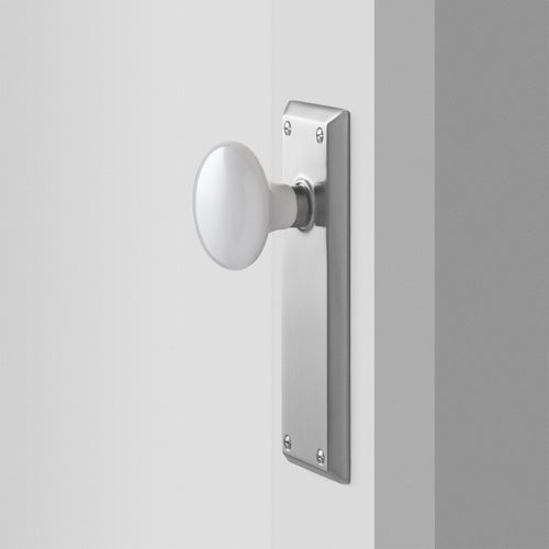 Freeport Large Backplate Doorset with Porcelain Knob - Satin Nickel