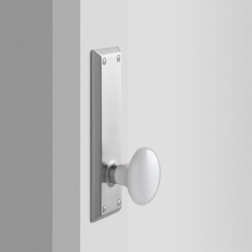 Freeport Large Backplate Doorset with Porcelain Knob - Satin Nickel