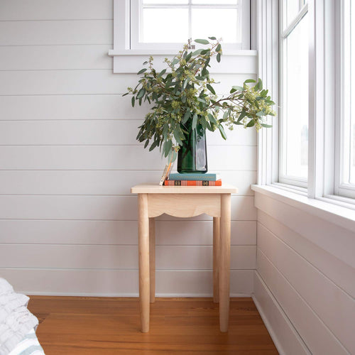 June Side Table::maple::Hover