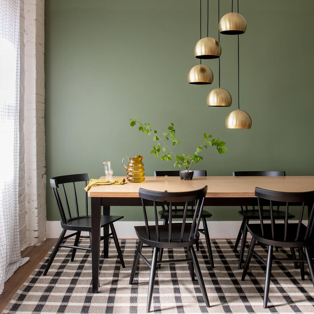 Isaac 5 Chandelier::natural brass::hover