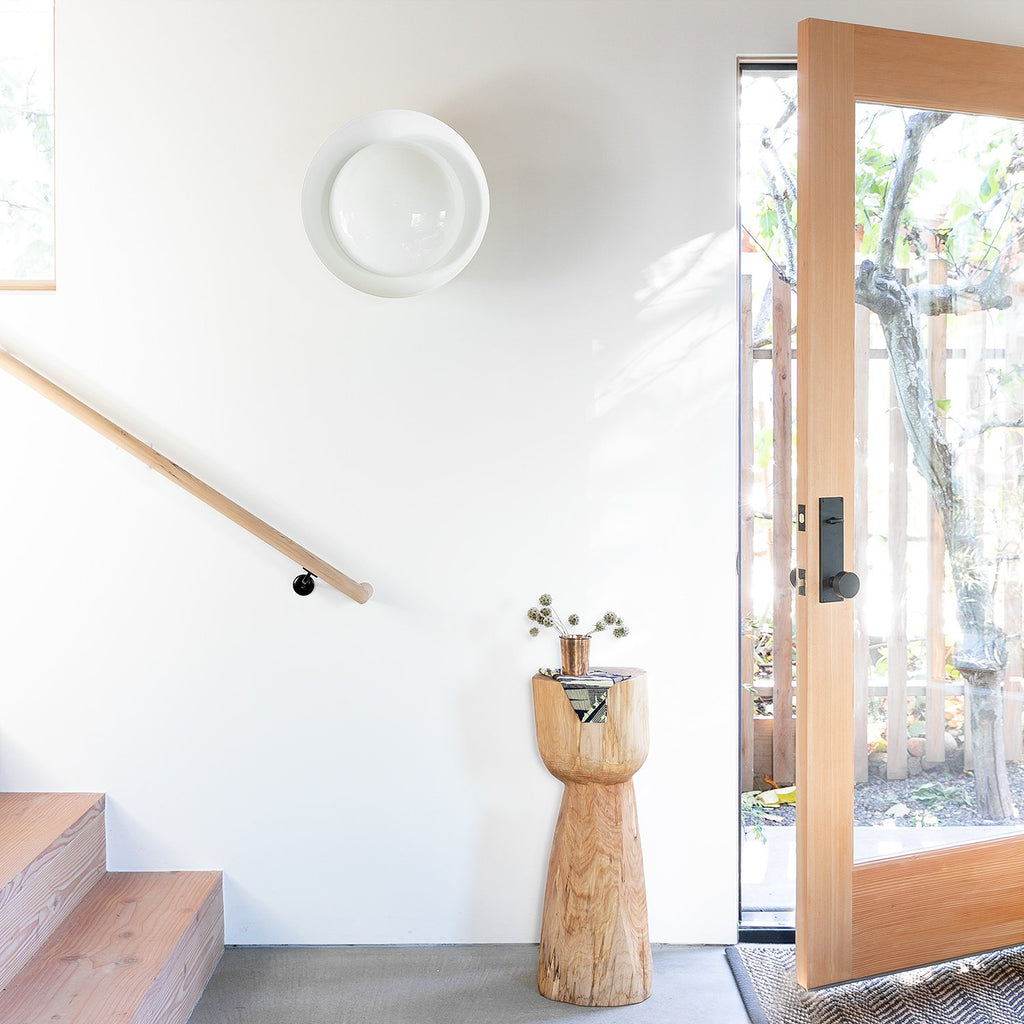 Ray 17" Sconce::Shell White::Hover