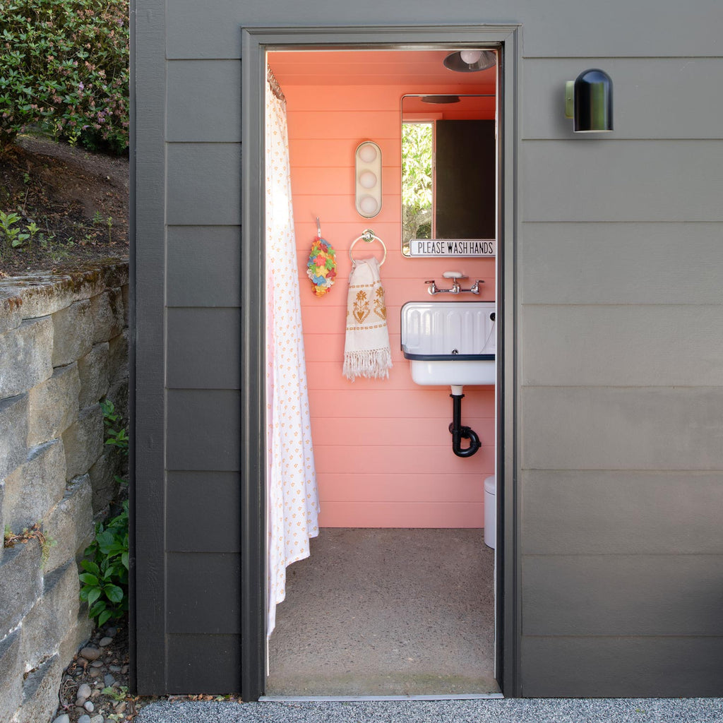 Allegheny Indoor/Outdoor Sconce::Satin Black::Hover