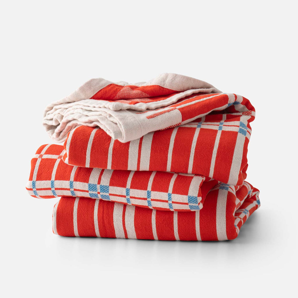 Shelburne Cotton Coverlet::shelburne - primary::main