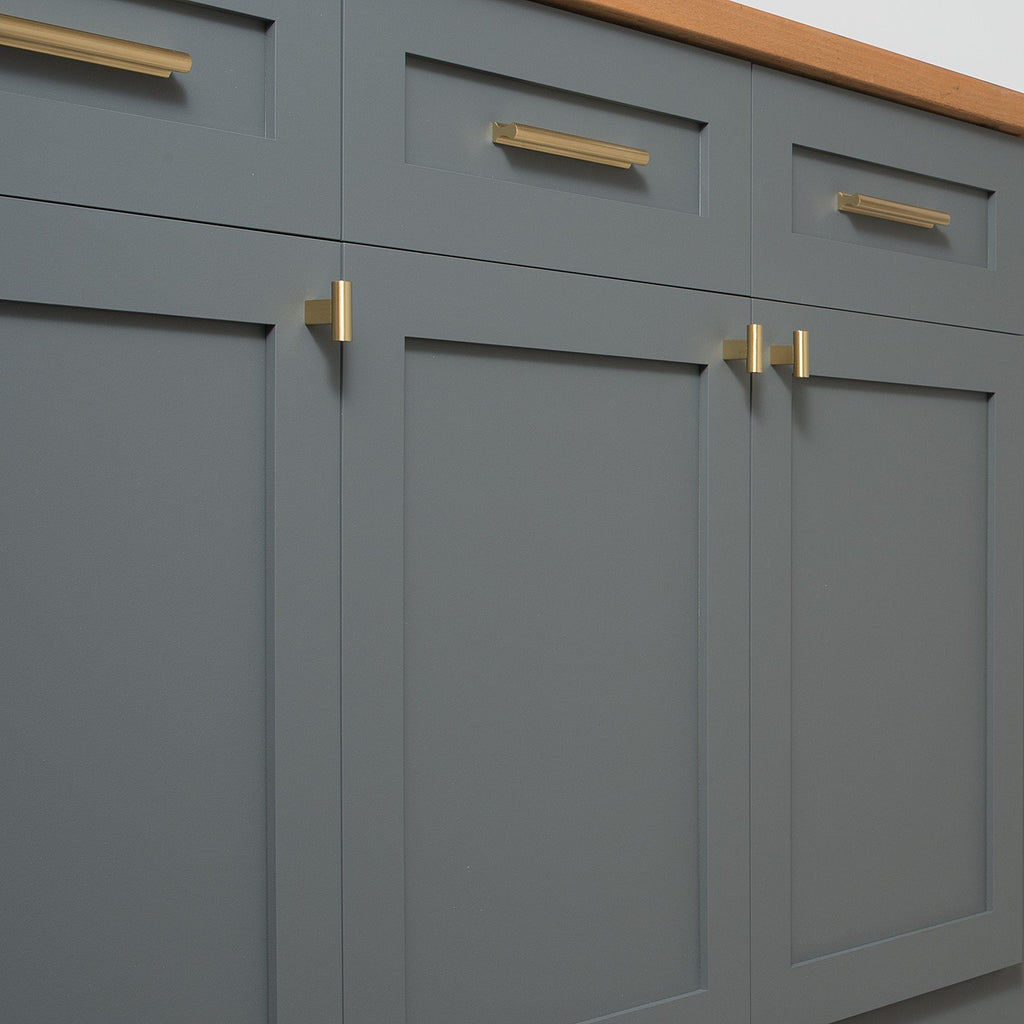 T Pull::natural brass::hover