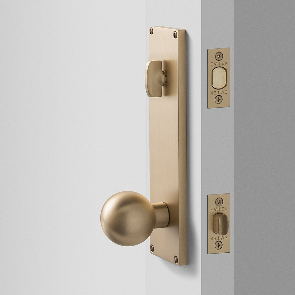 Tate Door Set with Globe Knob